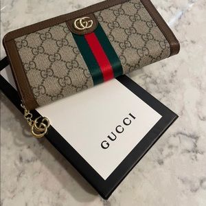 Ophidia GG continental wallet